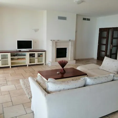 Kaliakria Luxurious Apartment 3 Bedrooms