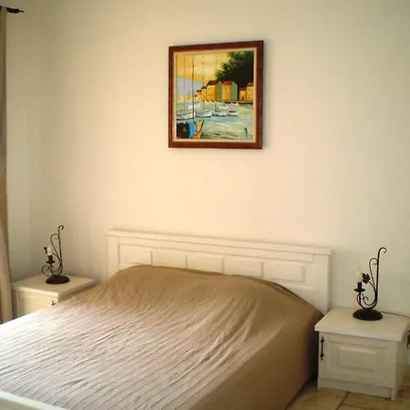 Kaliakria Luxurious Apartment 3 Bedrooms