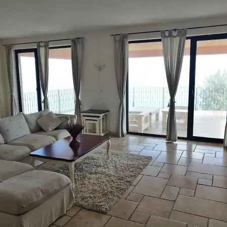 Kaliakria Luxurious Apartment 3 Bedrooms *